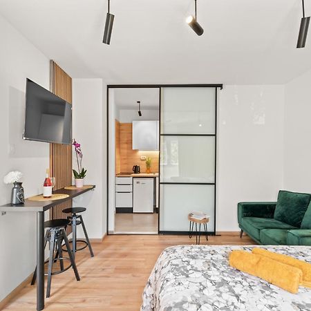 Kala Premium Studio Apartment Porec Exterior photo